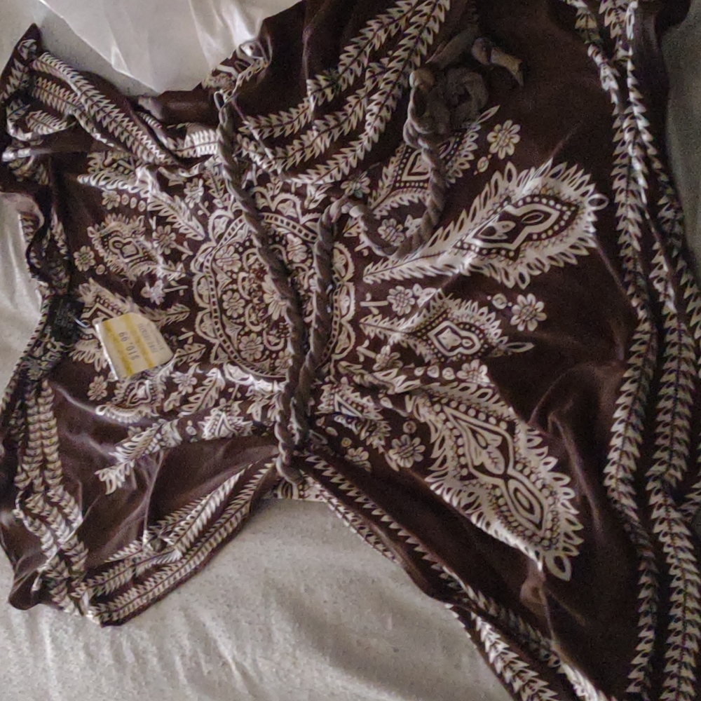 Women's Blouses L